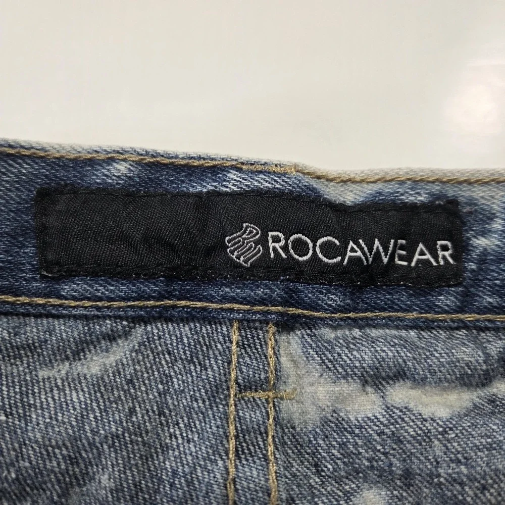 Rocawear Men Distressed Acid Wash Blue Denim Shorts Size 34 Baggy Y2K Jorts